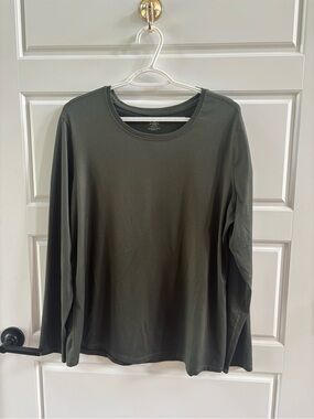 Athletic Works Olive Green Long Sleeve Performance Top | Women’s XL (16-18)
